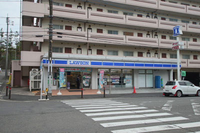 ローソンいぶき野店まで400ｍ