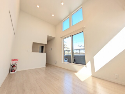 （照明は設備ではありません)