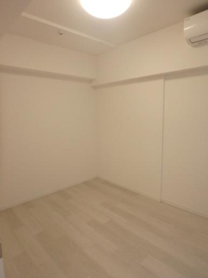 【洋室】 | ドゥーエ新川