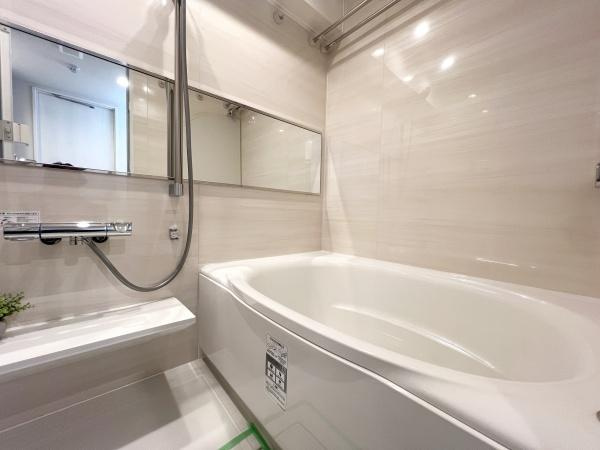 ライオンズマンション上野毛第二の浴室|ゆったりとお過ごしいただけるバスルームです。心と身体の疲れを癒してくれる安らぎの空間♪