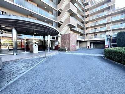 【エントランス】 | ソフィア泉ヶ丘パークヴェール | オートロックのエントランスで安心！