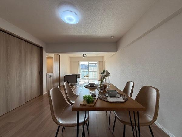 【居間・リビング】 | クローバーハイツ森小路2号棟