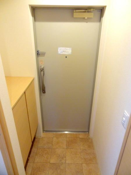 コージー千島の玄関|★安心のダブルロック★