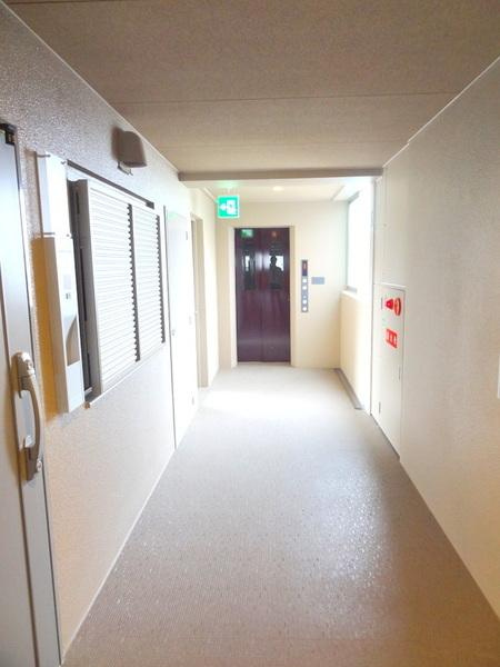 コージー千島のエントランス|★エレベーター完備★