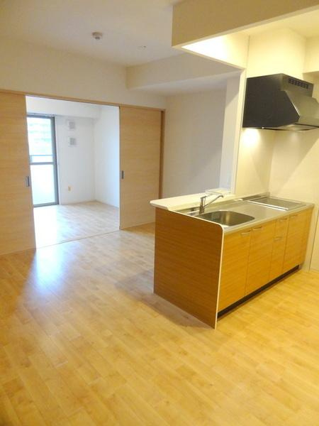 コージー千島の居間・リビング|★人気の1ＬＤＫ★