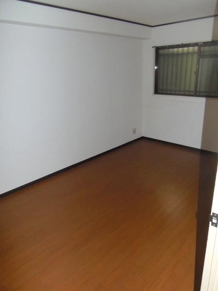 トカシキマンション２の洋室|★使いやすい洋室！★