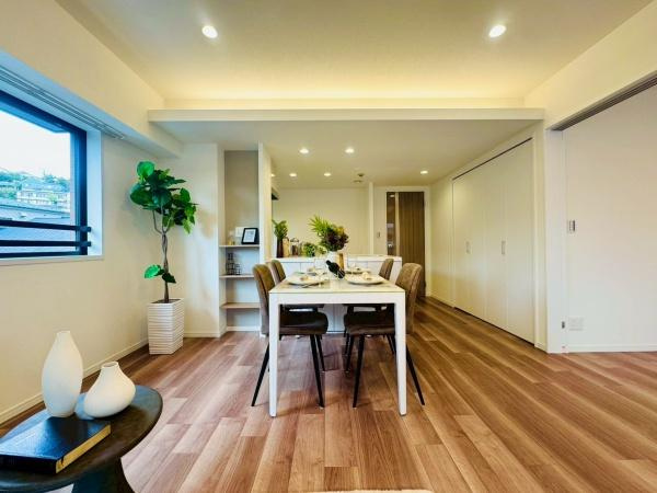 コスモ星川パークステージのエントランス