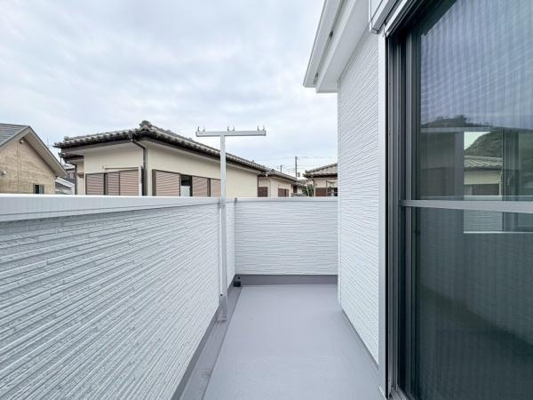 横須賀市鴨居３丁目の新築一戸建のバルコニー