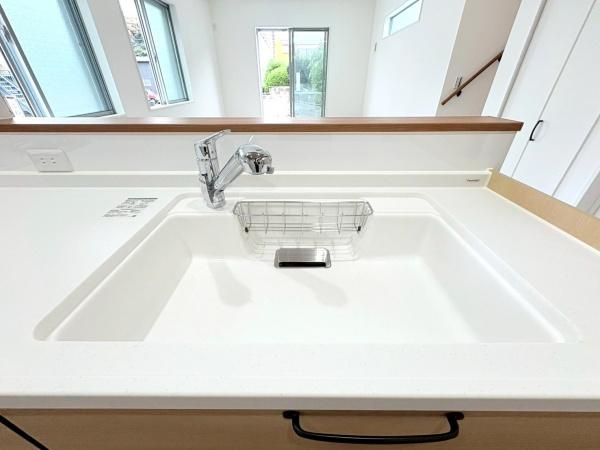 横須賀市鴨居３丁目の新築一戸建のキッチン