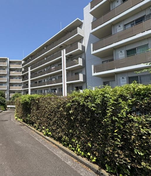 ファミールあざみ野スカーレットヒルズ