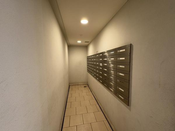 ファミールあざみ野スカーレットヒルズのその他共用部分|メールBOX