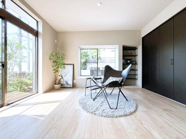 横浜市都筑区東山田町の中古一戸建の洋室