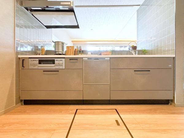 横浜市都筑区東山田町の中古一戸建のキッチン