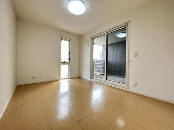 【内装】 | アイリスT