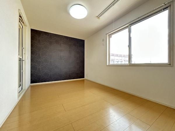 【洋室】 | アイリスT