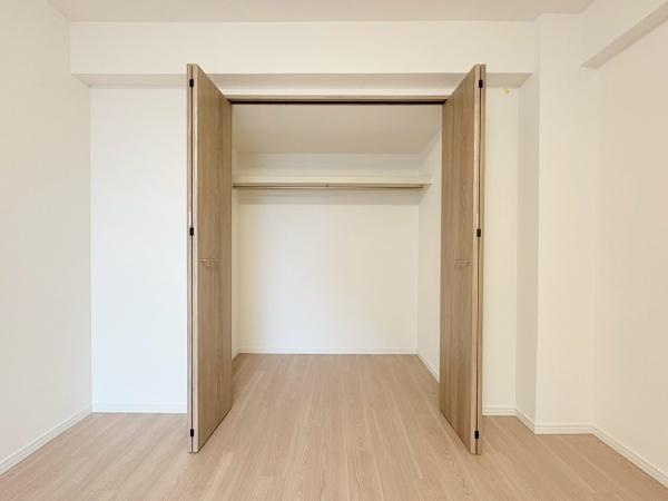 ルネ戸塚弥生台の収納|洋室６帖・収納