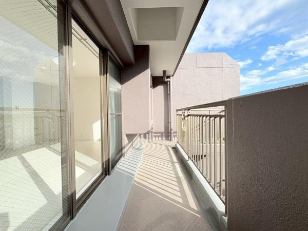 コスモ横浜和田町ヒルズのバルコニー