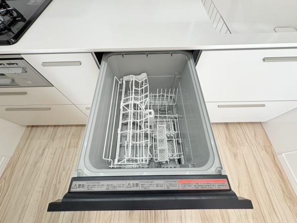 日生鳥見ヶ丘マンションのキッチン|（2025年11月18日撮影）ビルトイン食洗器