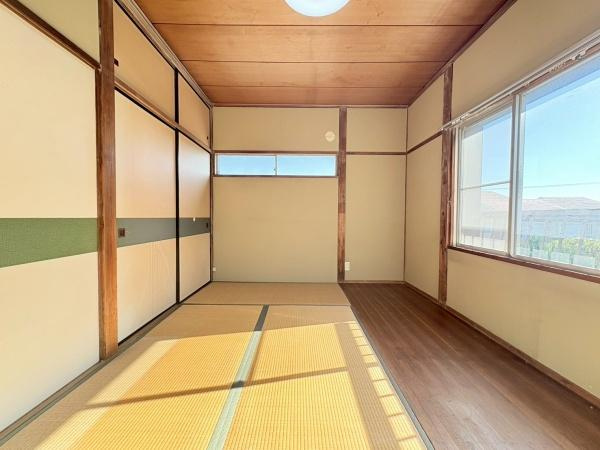 逗子市小坪６丁目の中古一戸建の子供部屋|お子様部屋にもできる広さですので、ご家族構成の変化にも対応できそうですね。
