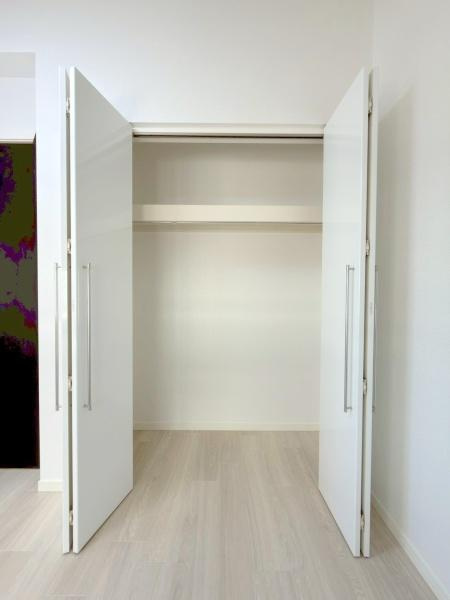 横浜市南区弘明寺町の中古一戸建の収納|洋室・収納