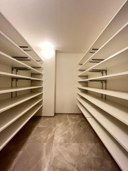 クリオレジダンス横濱ベイサイドの収納|玄関には収納に困らない大型シューズインクローゼット完備！