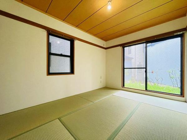 川崎市高津区北見方３丁目の中古一戸建の和室|床が柔らかいので小さいお子様のプレイルームや、ご両親が泊まりに来た時の客間としてなど、様々な用途で使える万能なお部屋です。