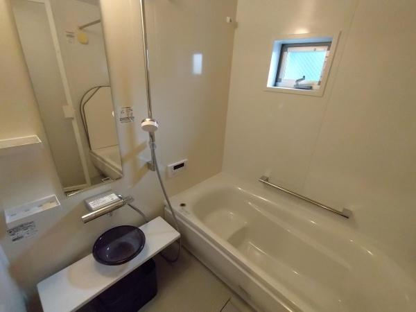 川崎市中原区宮内１丁目の中古一戸建の浴室|バスルーム