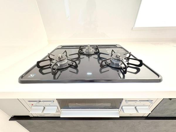 横須賀市武２丁目の中古一戸建のキッチン