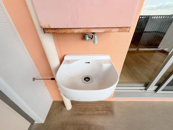 アデニウム葉山一色のバルコニー