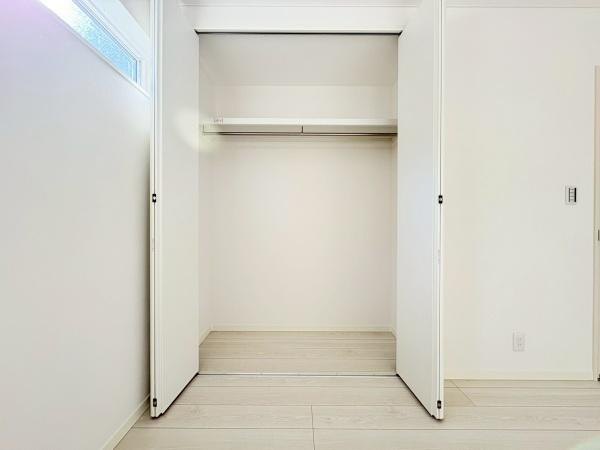 逗子市沼間２丁目の新築一戸建の収納