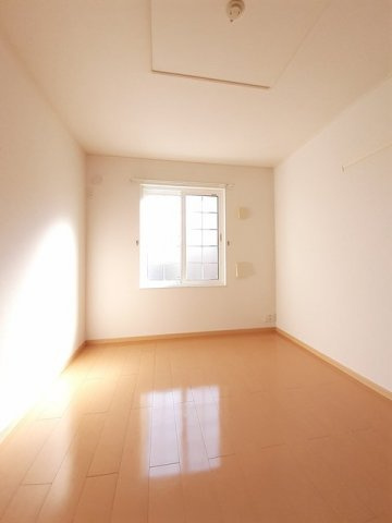 Ｉ・Ｔ　Ⅱ棟の内装|過ごしやすい室内です