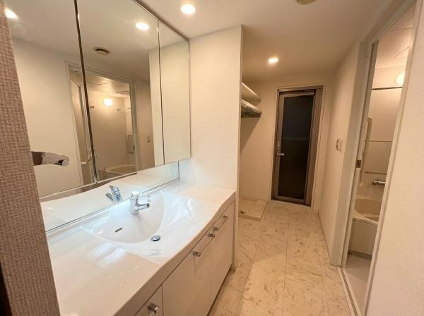 【独立洗面台】 | ルネ住道　中古マンション