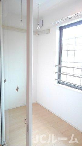 カリーノ Ｂのバルコニー