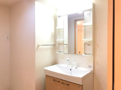 【洗面所】 | グランドール | 洗髪洗面化粧台