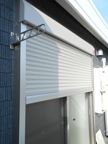 【設備】 | リブリ・北仙台はやま | 防犯シャッター