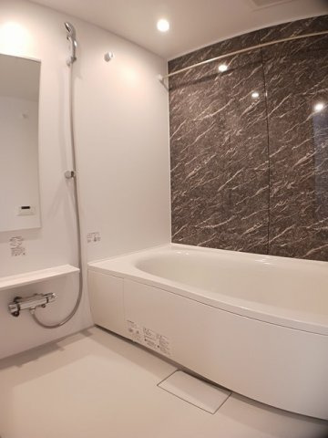 Ｍ＆Ｈ　ＸＩの浴室