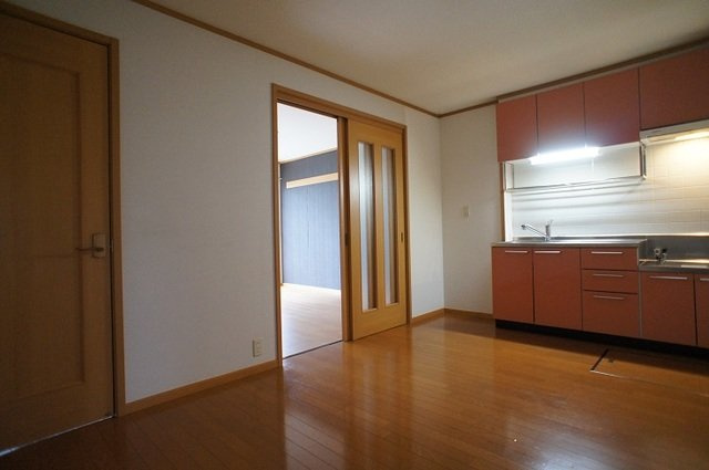 ソーレ・レヴァンテ　Ｂの内装