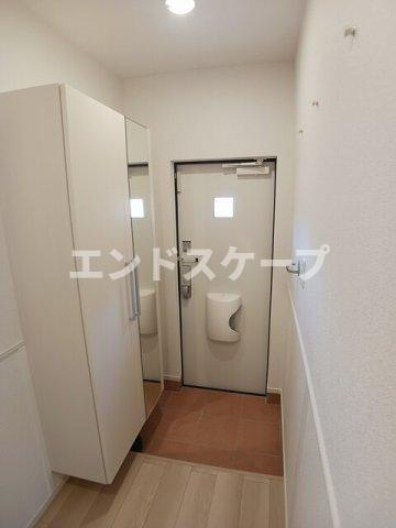 プリムガーデン　Ⅰの玄関|高崎、前橋のお部屋探しはエンドスケープまで！お客様の理想お聞かせ下さい♪