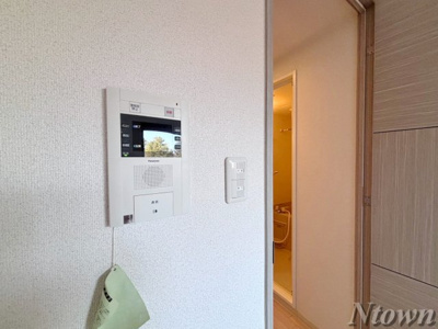 【セキュリティ】 | プレサンス名古屋城前ラバンカ | モニター付きインターホンです