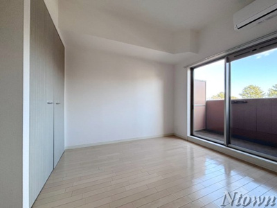 【居間・リビング】 | プレサンス名古屋城前ラバンカ | 使いやすい居間です