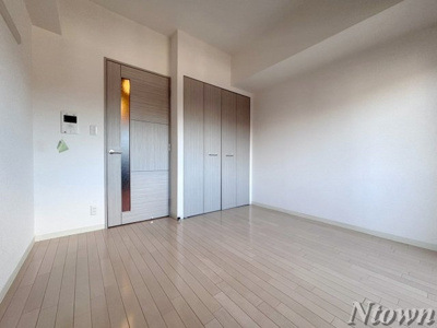 【居間・リビング】 | プレサンス名古屋城前ラバンカ | ゆったりとした居間です