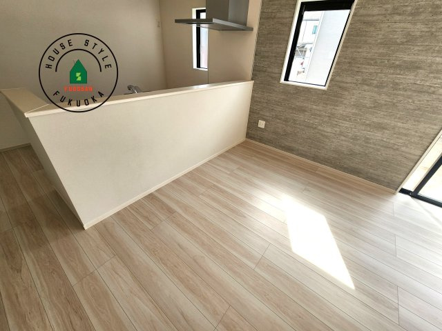 福岡市西区太郎丸2丁目第1-2棟（1号棟）　の内観：施工例|会話が弾む場所として居心地の良いリビングです。