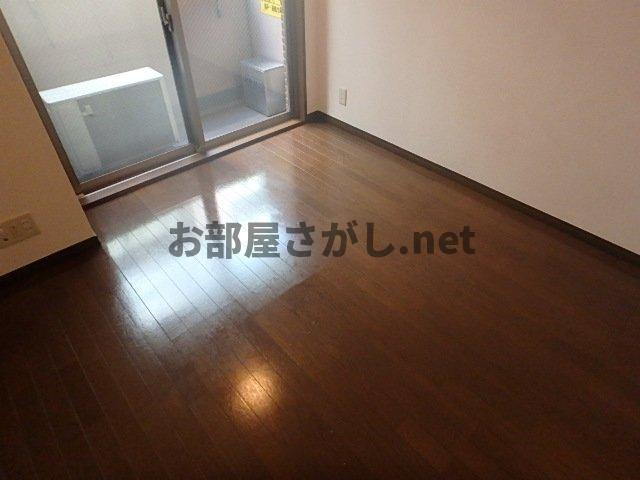 パレステュディオ浜松町の洋室