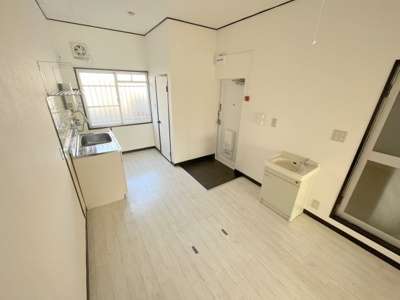 【居間・リビング】 | 土師ノ里第二サンハイツ