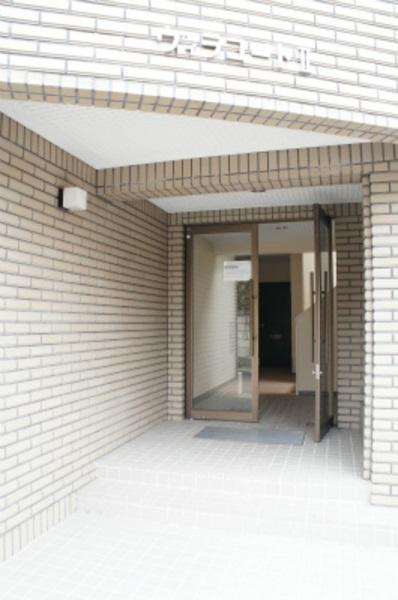 ヴィラコートⅡのエントランス