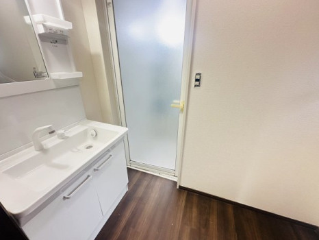 【リフォーム!】芳賀郡益子町　中古戸建の独立洗面台