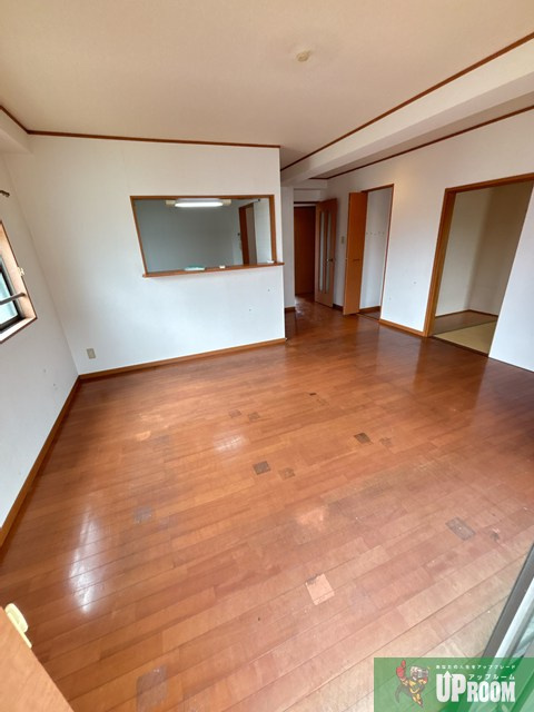 メゾンプチシャトー砂場