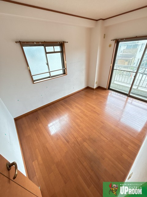 メゾンプチシャトー砂場