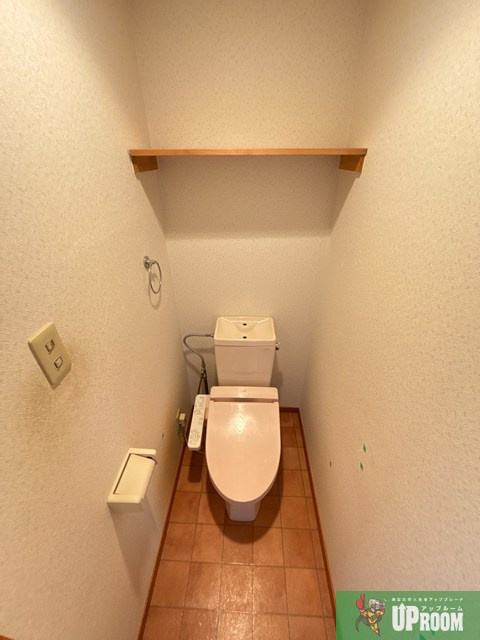 メゾンプチシャトー砂場のトイレ