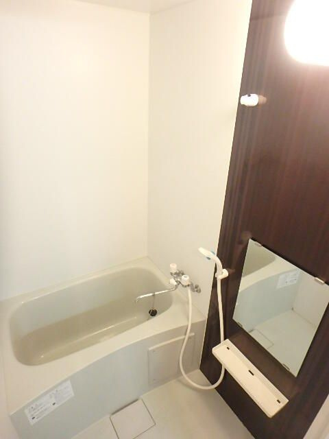 本村ビル(モトムラビル)の浴室